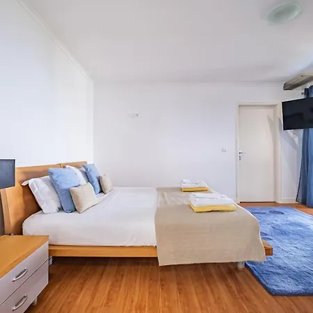 Ample With Pool And Gorgeous Ocean View * Funchal