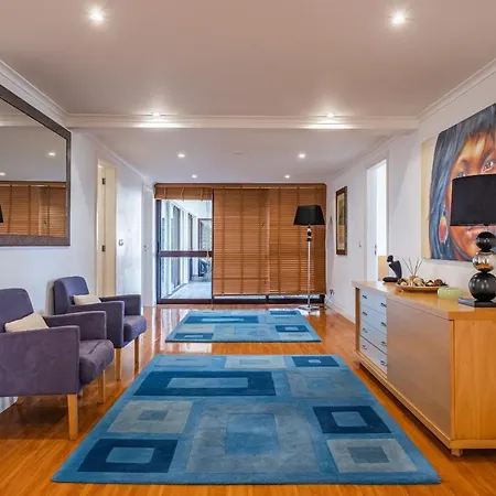 Ample With Pool And Gorgeous Ocean View فيلة